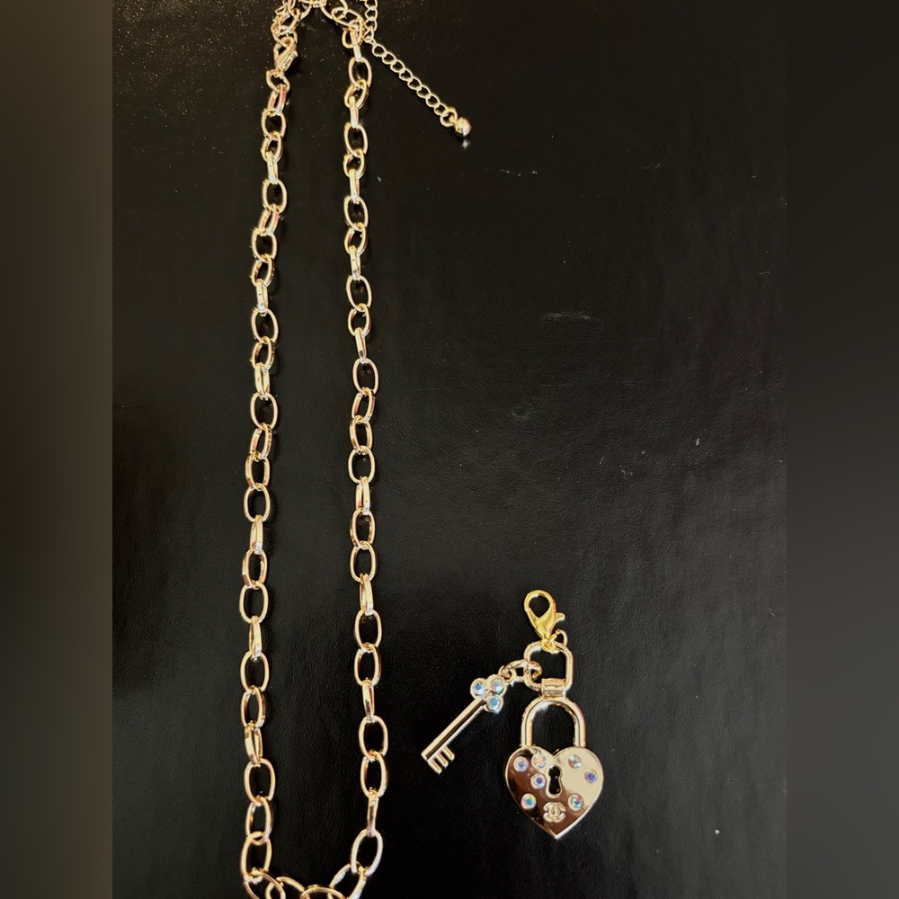CC Gold 💛 Padlock & Key Charm, Iridescent Crystals Gold Tone Necklace Retail$105 - Picture 2 of 2
